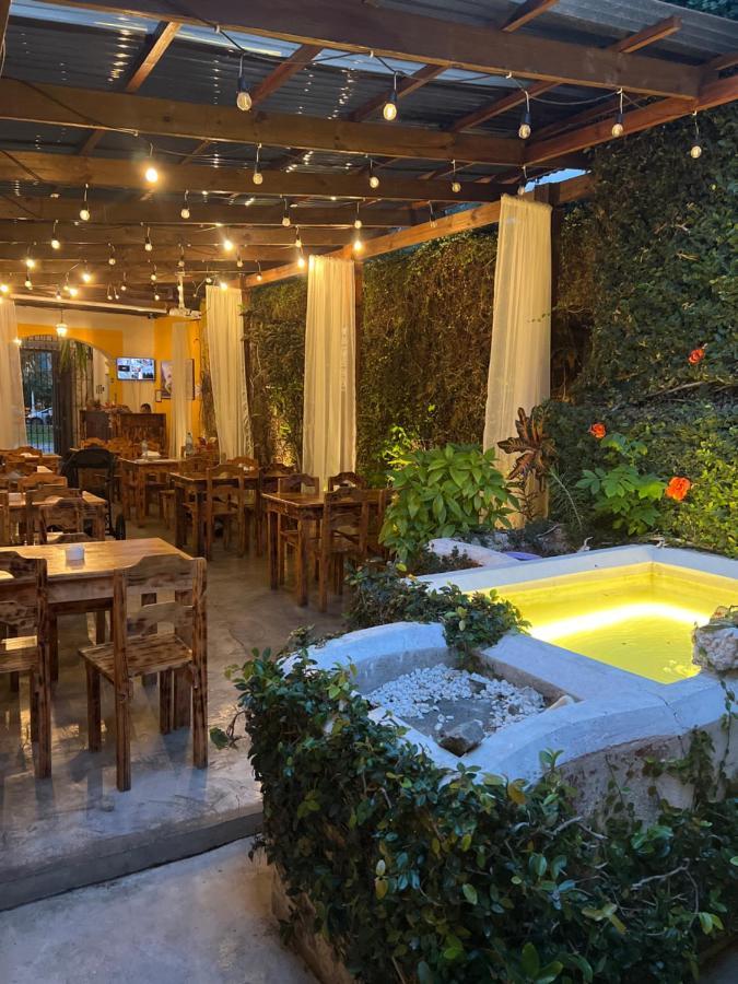Hotel San Sebastian Antigua Екстериор снимка