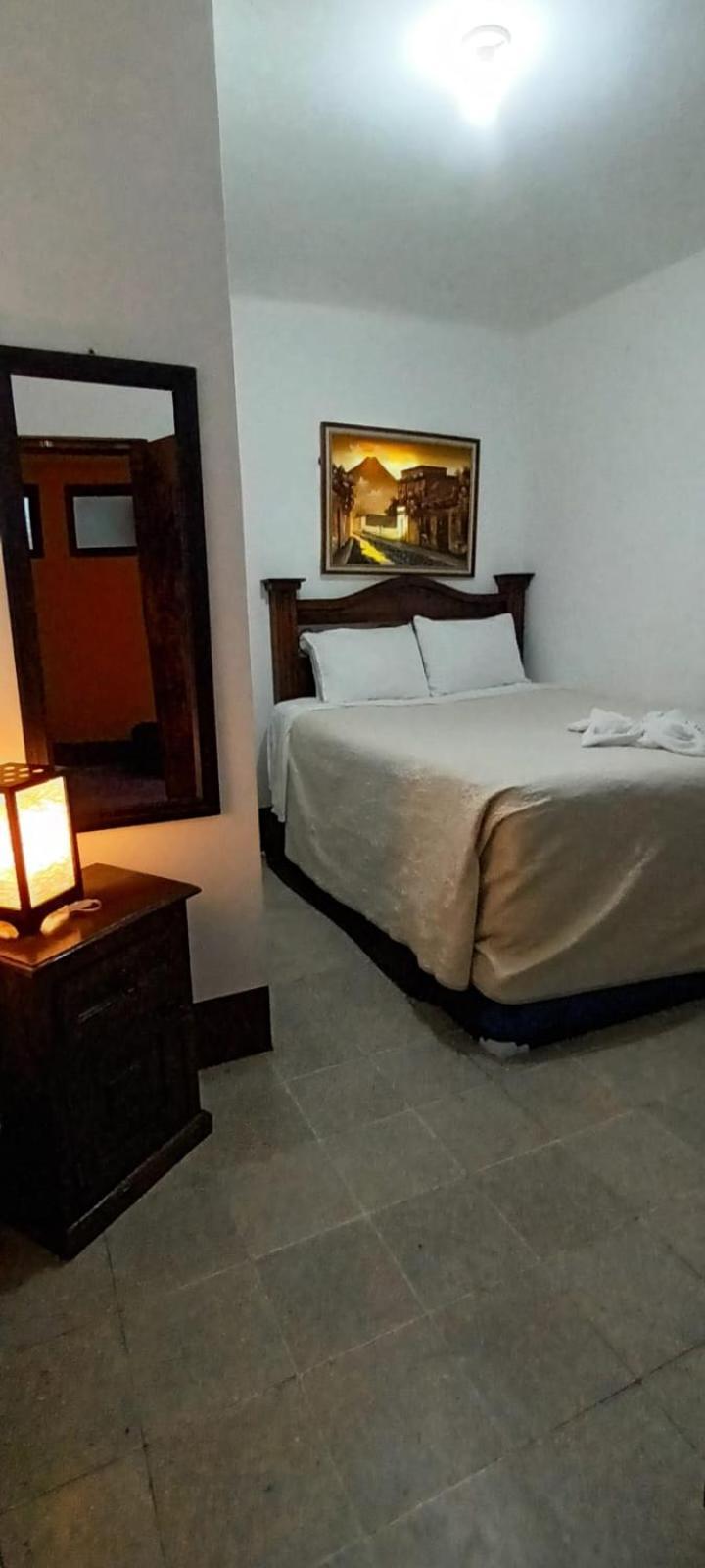 Hotel San Sebastian Antigua Екстериор снимка